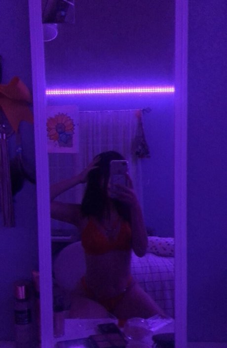 Vy Tran star perfect gallery