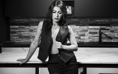 Sheila Grembiule adult star picture