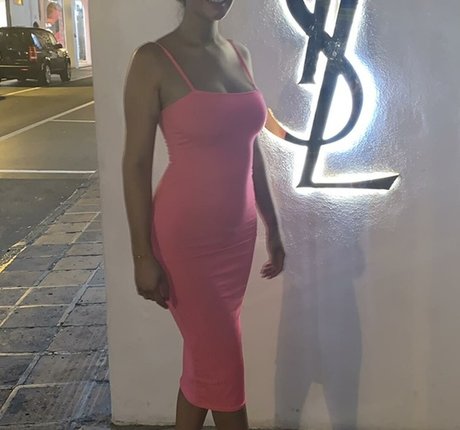Faylee Oxenham model porn img