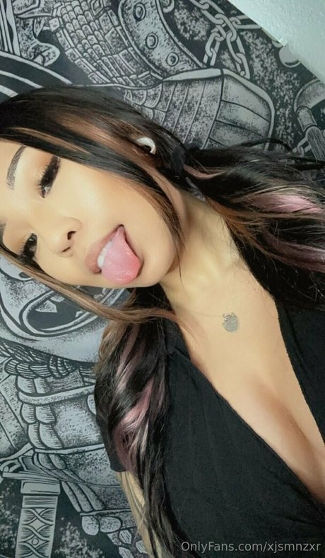 jsmnzxr star pornographic archive