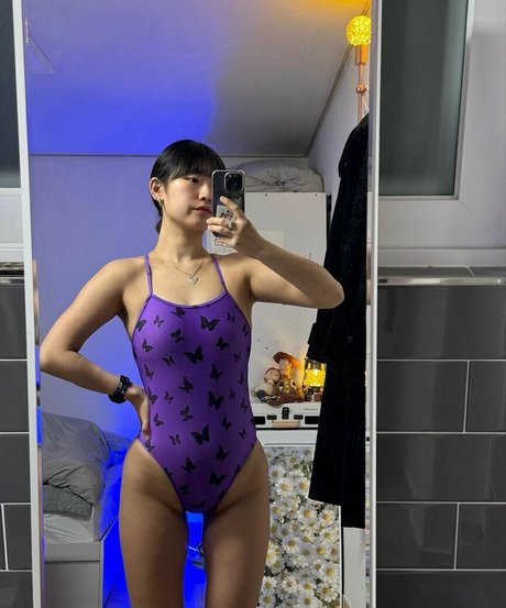 Waack b pornstar nude image
