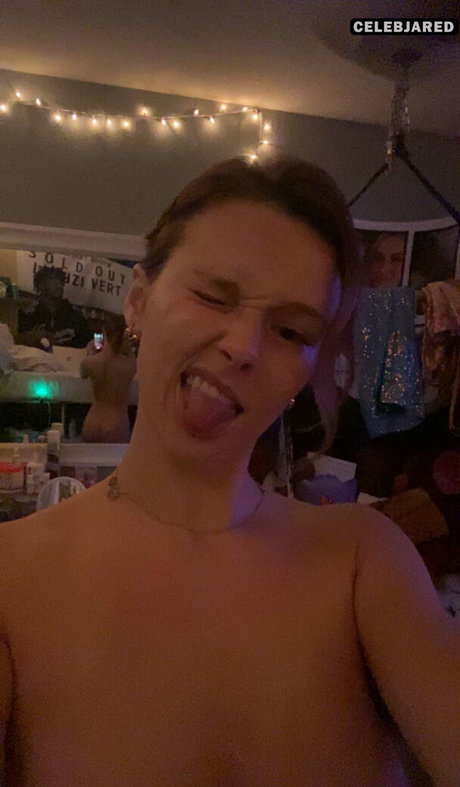 Savannah Colver exclusive pornstar pictures