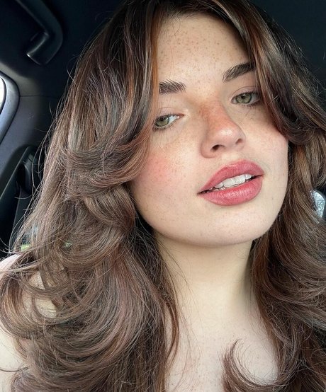 Alondra Larson pornstar free pic