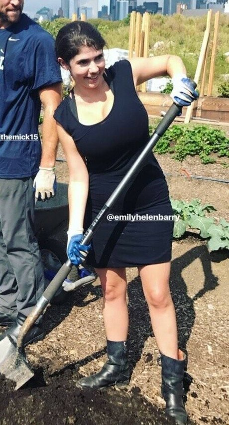 Emily Helen Barry porn star pics