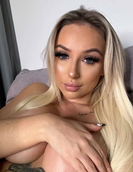 off grid onlyfans erotic img
