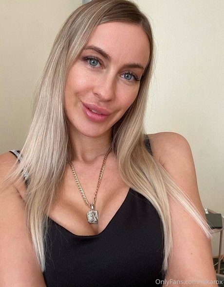 sarahkenley pornstar naked pic