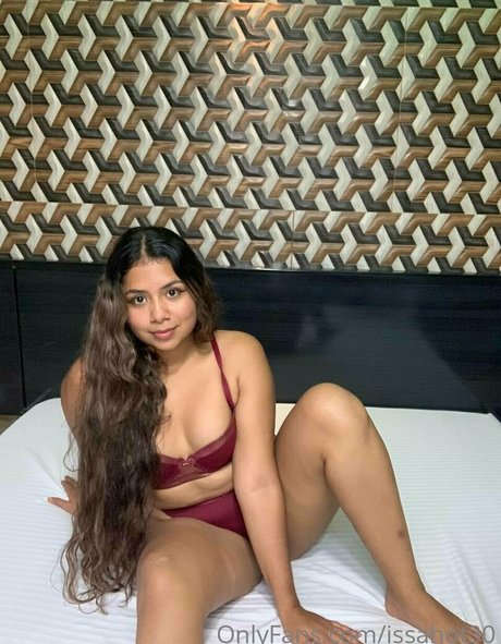 issahott31 erotic model galleries