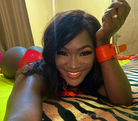 chocolate kitti beautiful pornstar img