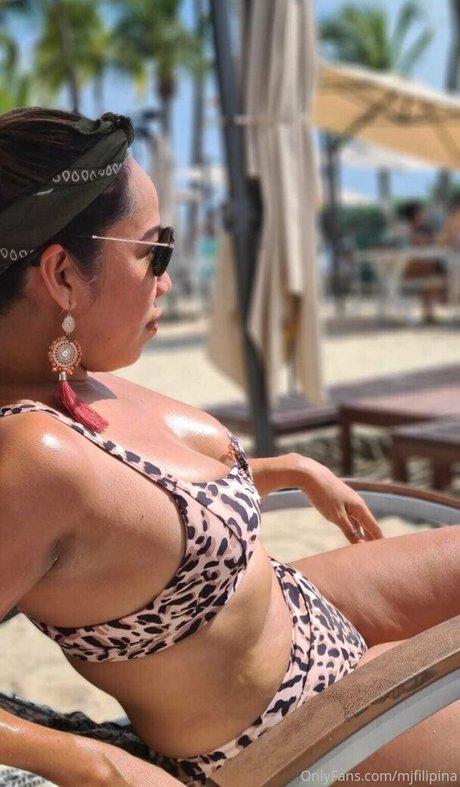 mjfilipina nude pornstar image
