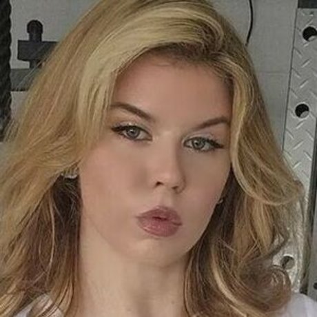 Sophie Larissa Weiss star photo