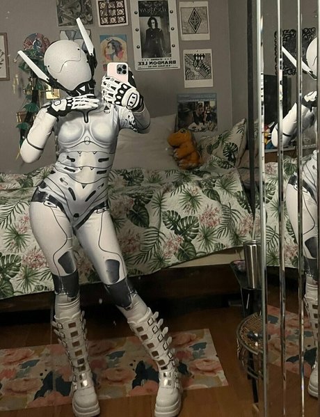 kittyisafk pretty actress image