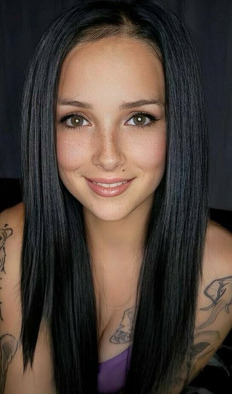valerie s tar model naked image
