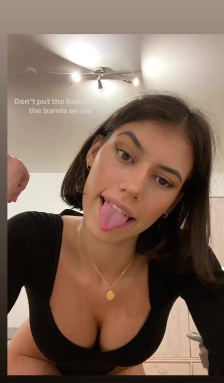 skinny asian teen onlyfans sex photo