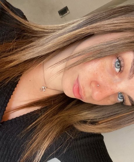 Micaela Perlezzi star free archive