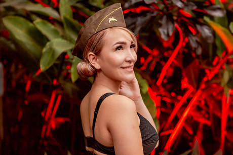 Asuka Muller perfect model pics