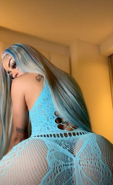 Ayleks model porn image