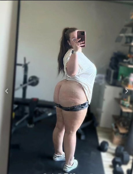 Lena Rae hot model images