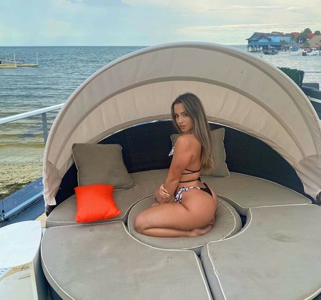 Teresa Arena pornstar exclusive pics