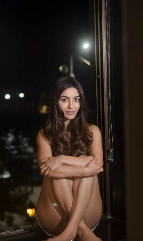Nehhaa Malik sexy pornstar photo