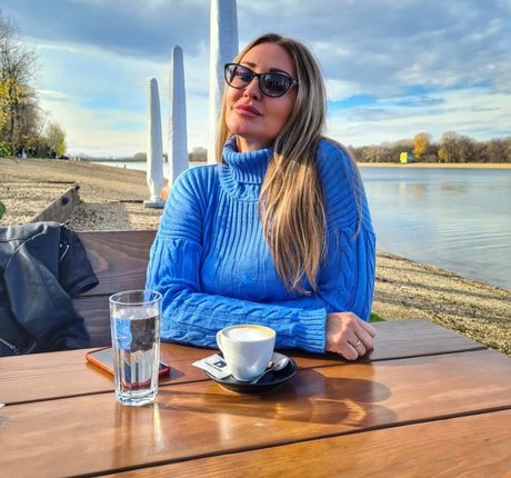 Vesna Justwoman42 nice model archive
