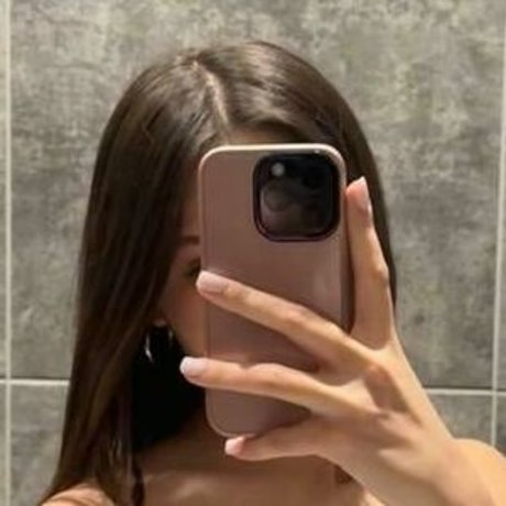 Fendi Sweet pornstar pretty picture