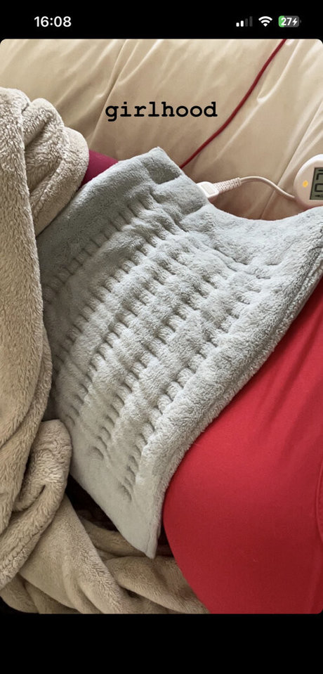 BustyMor N adult actress pics