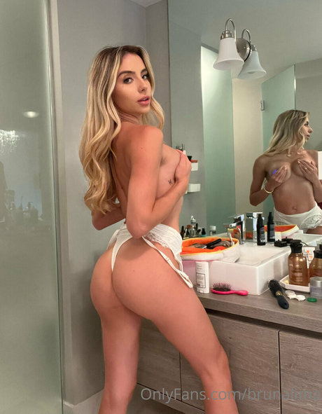 Bruna Lima model porn picture