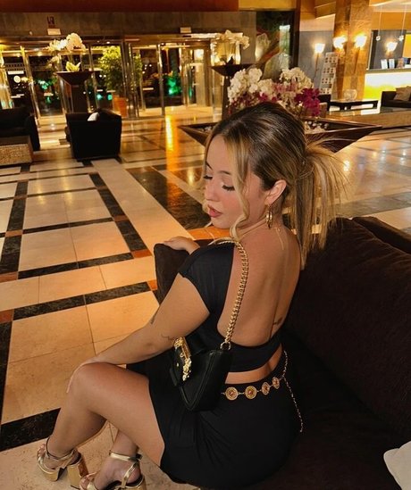 aricedress pornographic star pictures