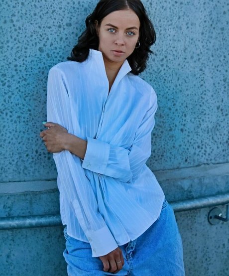 Sofie Johansen naked star photo