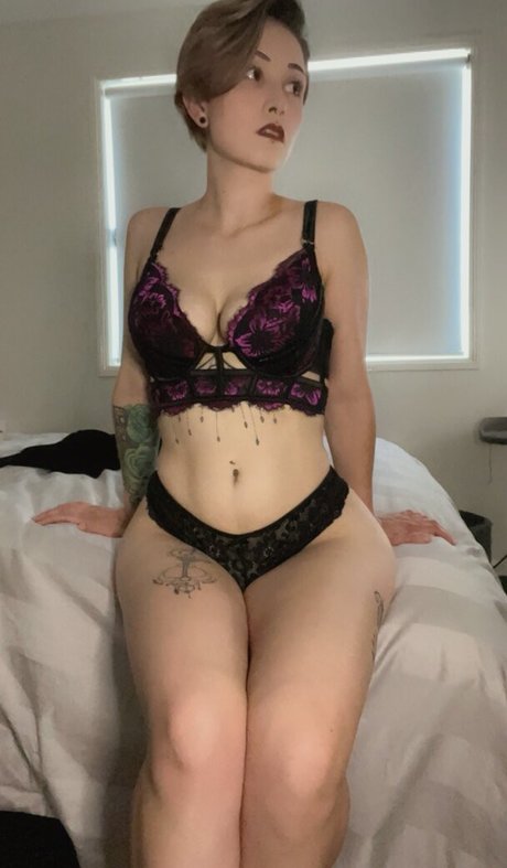 Littlesin16 free pornstar photos
