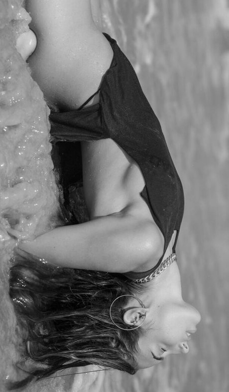 Aluma Dahuki perfect model images