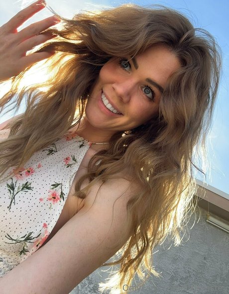 Swjaylen sexy star images