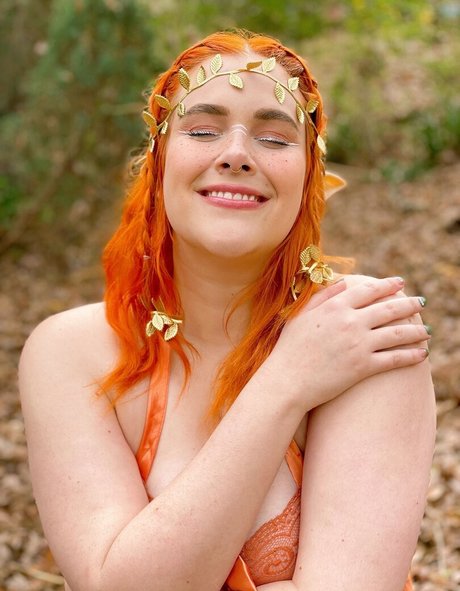 MegMage hot star gallery