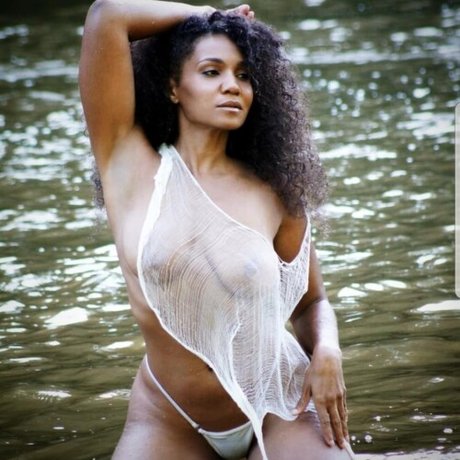 Tiara Harris star pornographic img