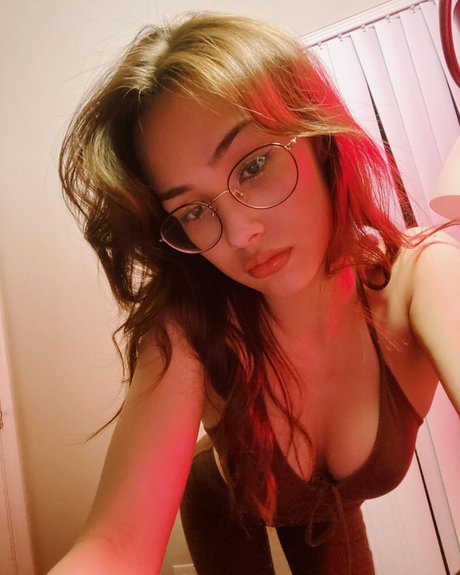 Vikkyboyce model sex pics