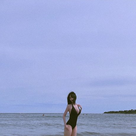Harutan nudes star image