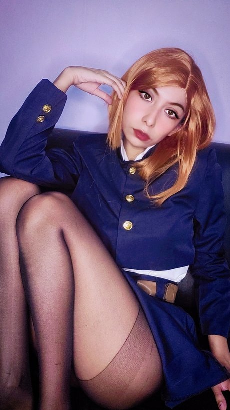Lily waifu perfect model img