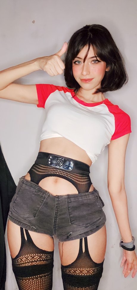 Lily waifu star erotic pic
