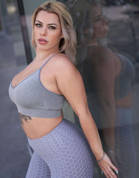 Katrynna pornstar sex image