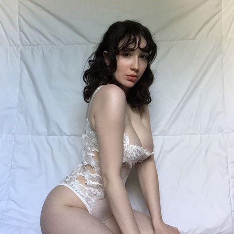 Elita Harkov star naked archive