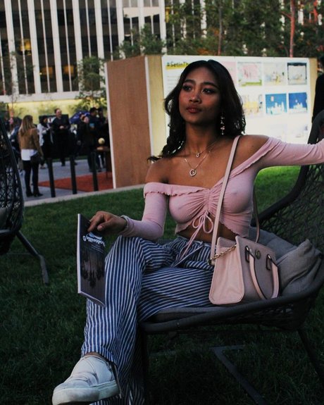 Stan Sumalee pornstar pretty photos