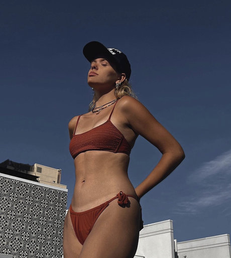 Audra Grace Johnson naked model photo