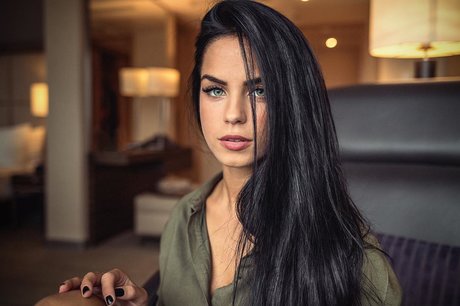 short hair teen onlyfans exclusive photos