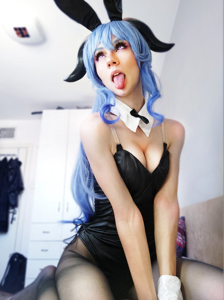 Michal Cosplay beautiful pornstar img