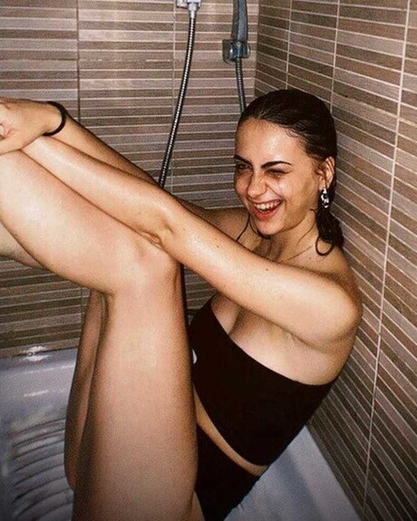 Eleonora Colafrancesco model top image