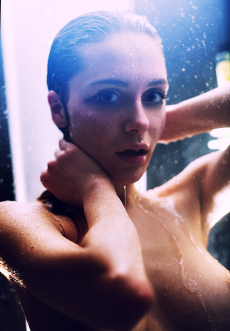 Ave Maria  exclusive pornstar img