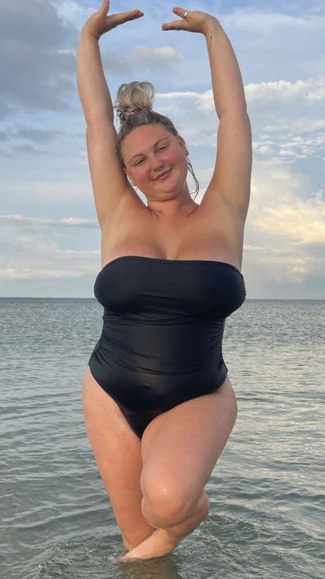 Emma Burzynski pornstar nice photo