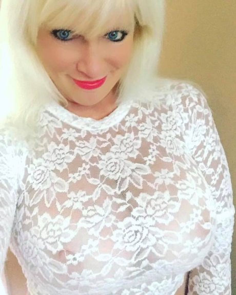 Sandie Lee pornstar xxx img