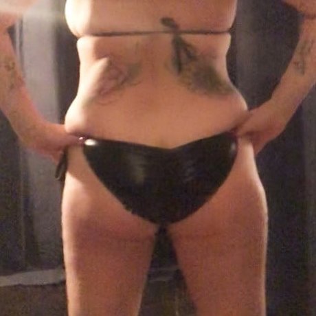 lips onlyfans hot img