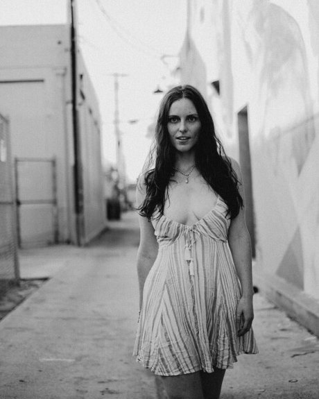 Stella Hayes model best pictures